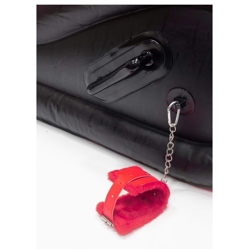 Desirel Magic Pillow - felfújható BDSM szexbútor - bilinccsel (piros) 128979 termék bemutató kép